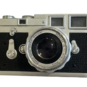 Leica M3 rangefinder with a collapsible Leitz Elmar 5cm f/2.8 lens